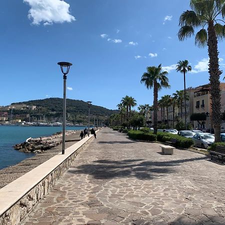 Casetta Blue House Gaeta Via Dell'Indipendenza المظهر الخارجي الصورة