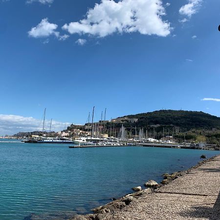 Casetta Blue House Gaeta Via Dell'Indipendenza المظهر الخارجي الصورة