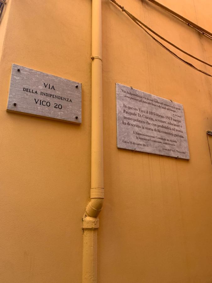 Casetta Blue House Gaeta Via Dell'Indipendenza المظهر الخارجي الصورة