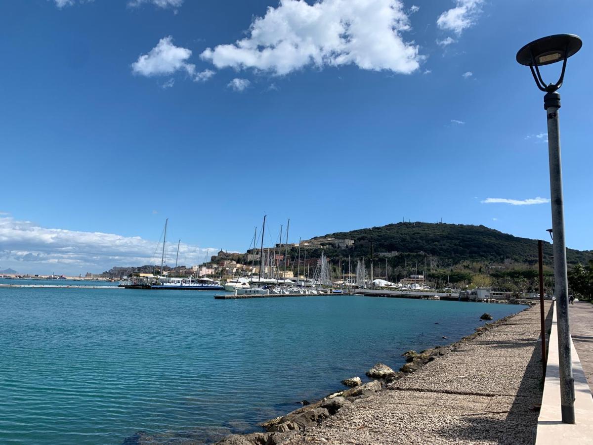 Casetta Blue House Gaeta Via Dell'Indipendenza المظهر الخارجي الصورة